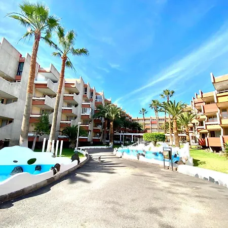 Apartmán Amplio Apartamento Con 2 Dormitorios Y Vistas A Mar En *