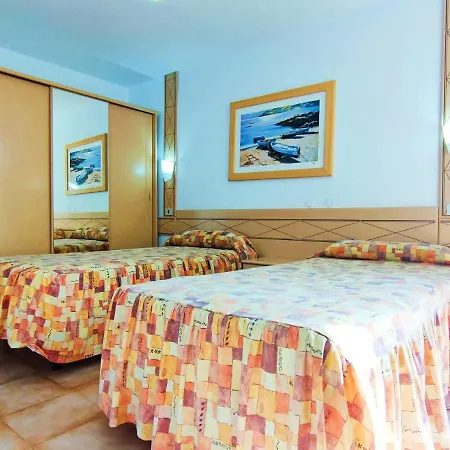 Amplio Apartamento Con 2 Dormitorios Y Vistas A Mar En Appartement