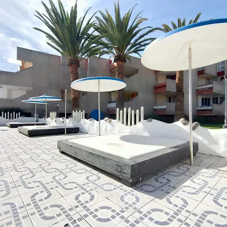 Apartment Amplio Apartamento Con 2 Dormitorios Y Vistas A Mar En *