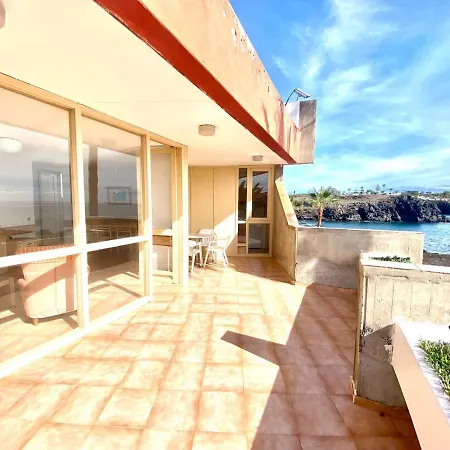 Amplio Apartamento Con 2 Dormitorios Y Vistas A Mar En Apartment Costa Del Silencio